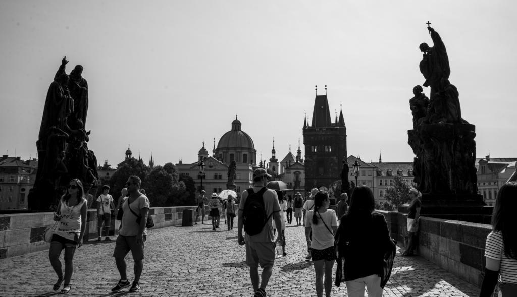 Studio Karluv Most Prága Szoba fotó